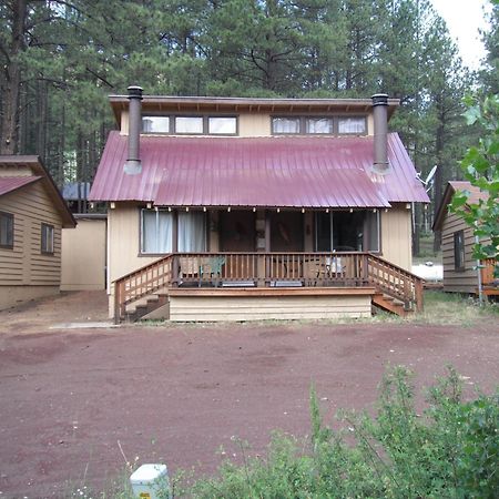 Greer Point Trails End Cabins Room photo